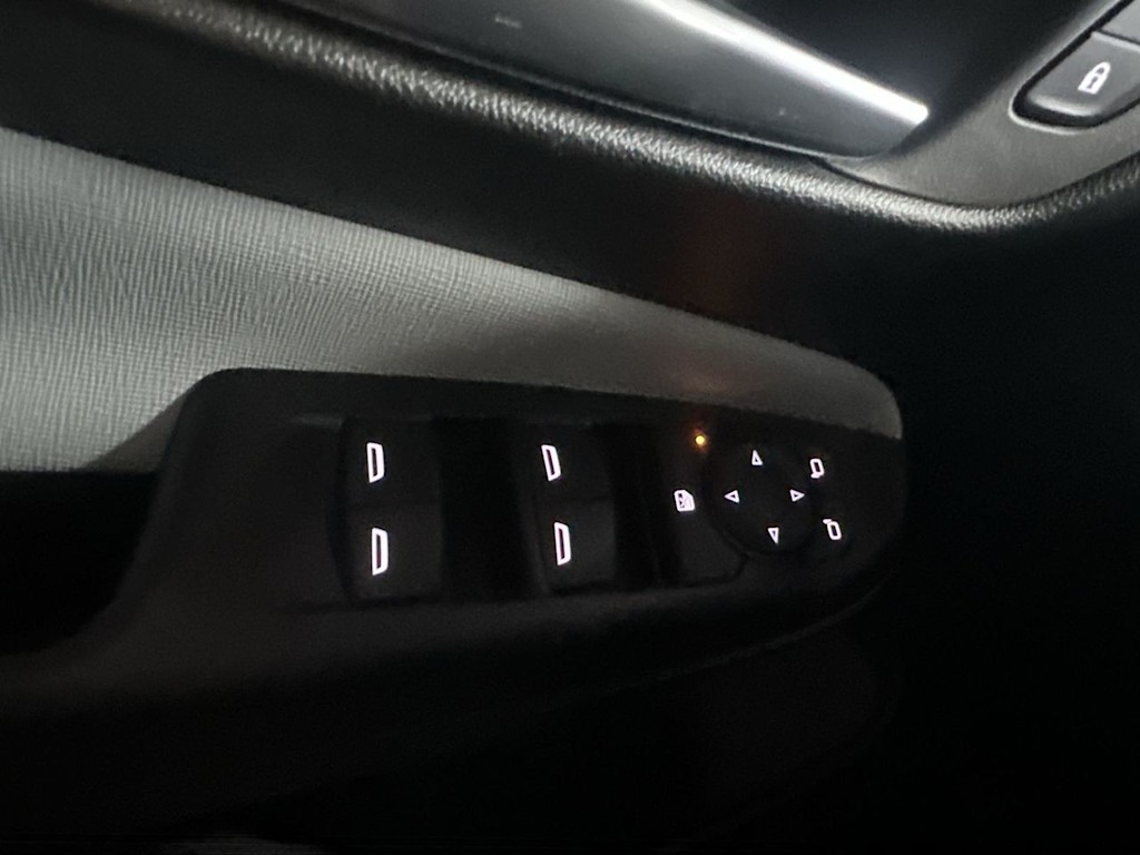 Thumbnail: 2025 Buick Envista - 23