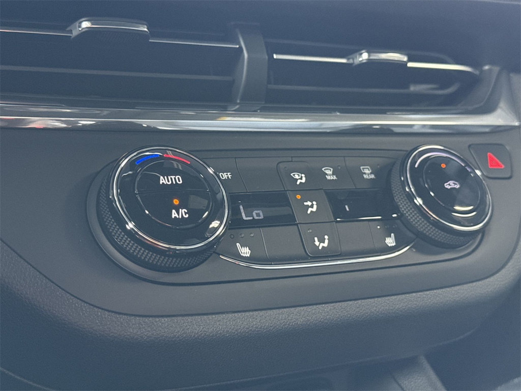 Thumbnail: 2026 Buick Envista - 25