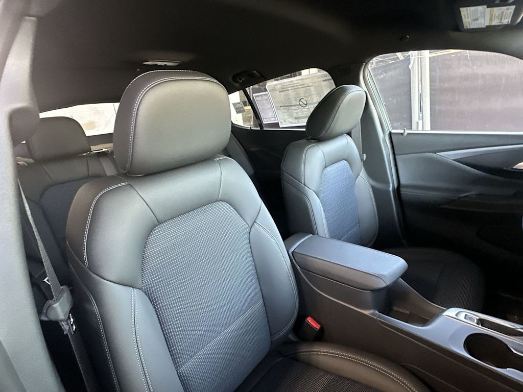 Thumbnail: 2026 Buick Envista - 28