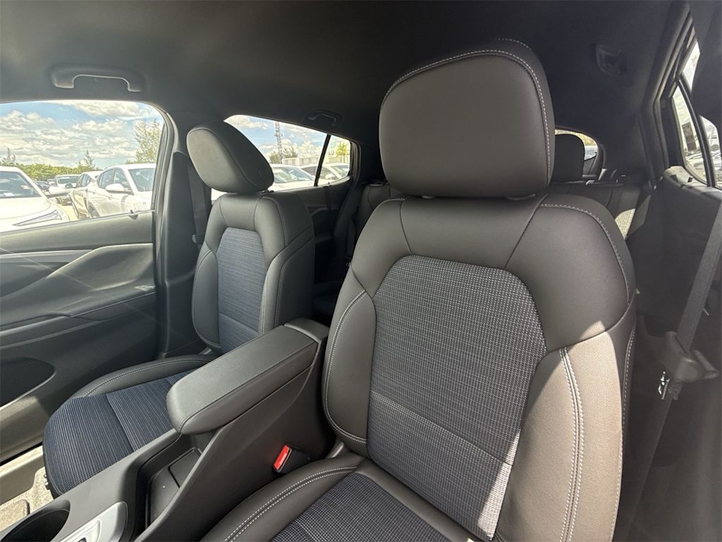 Thumbnail: 2025 Buick Envista - 11