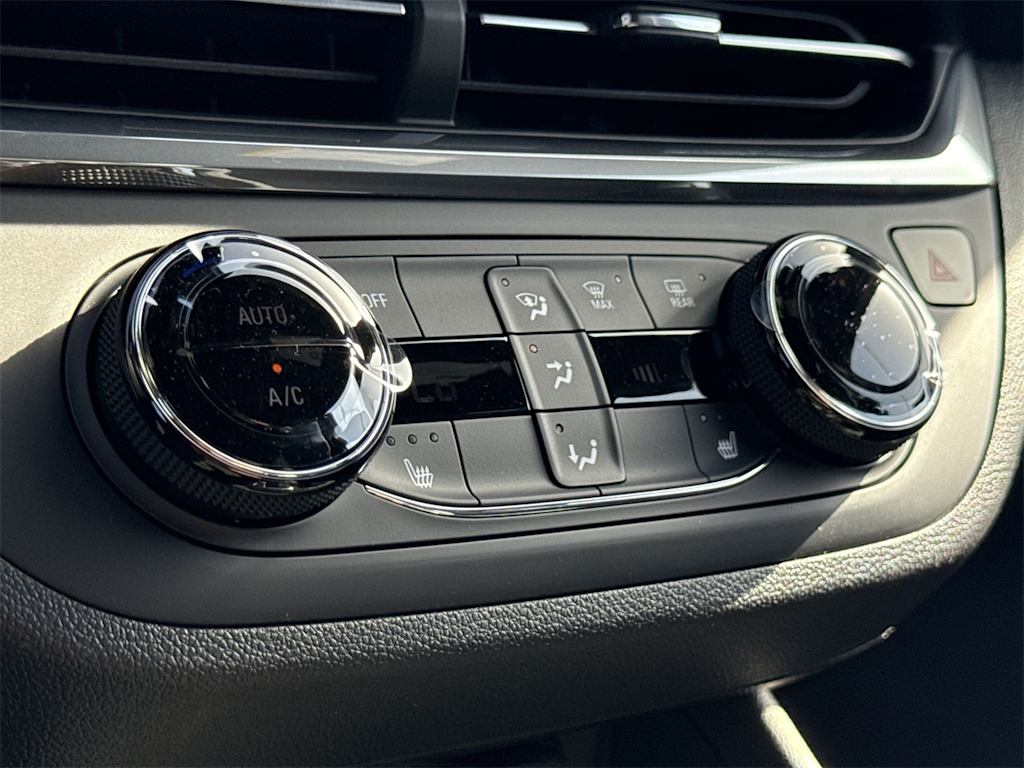 Thumbnail: 2025 Buick Envista - 26