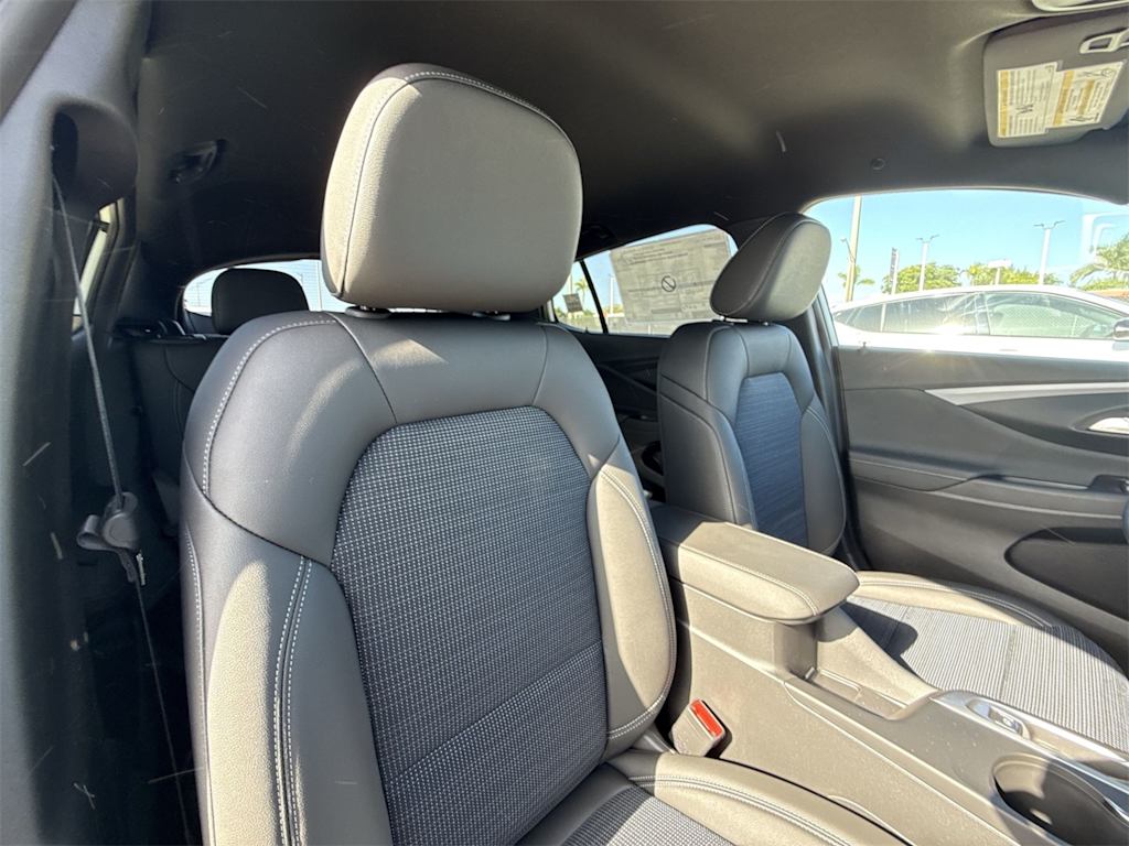 Thumbnail: 2025 Buick Envista - 28