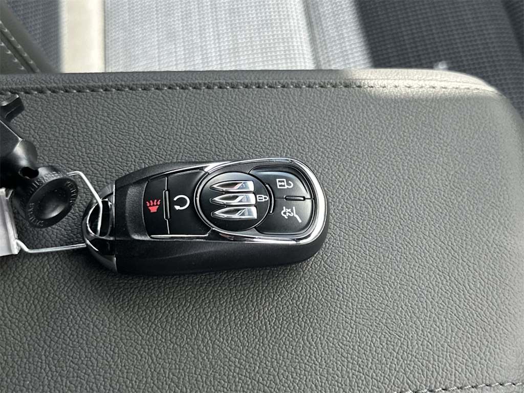 Thumbnail: 2025 Buick Envista - 18