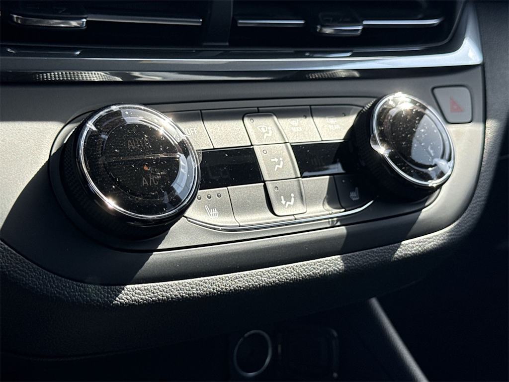 Thumbnail: 2025 Buick Envista - 26