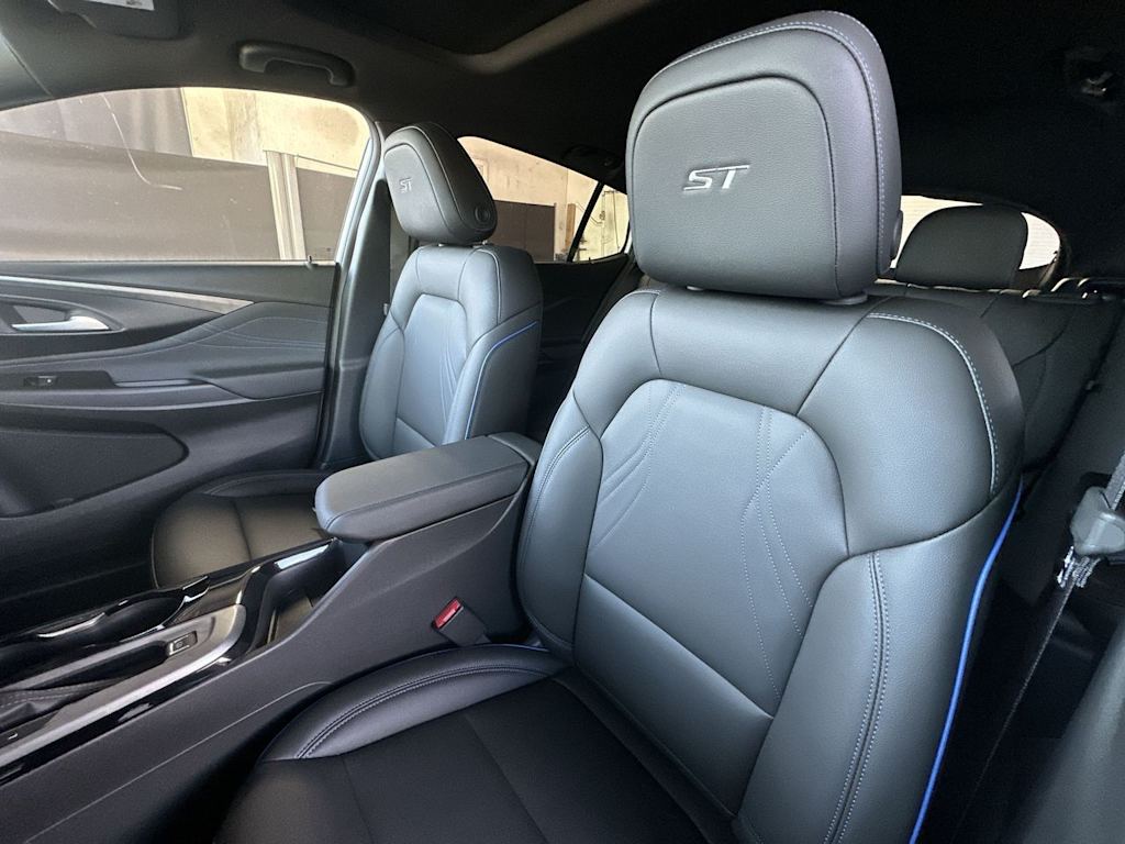 Thumbnail: 2026 Buick Envista - 10