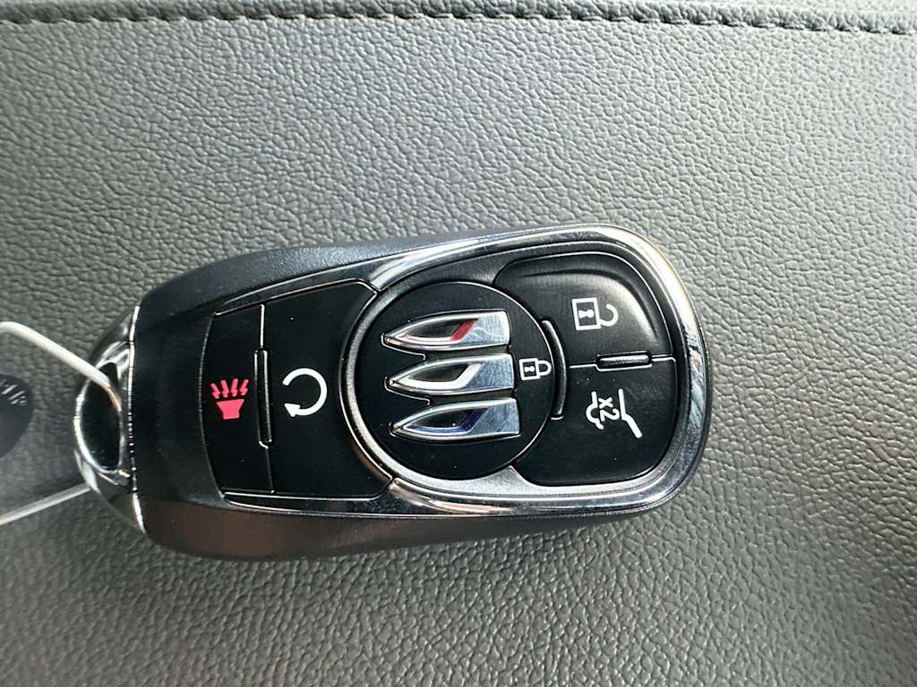 Thumbnail: 2026 Buick Envista - 15