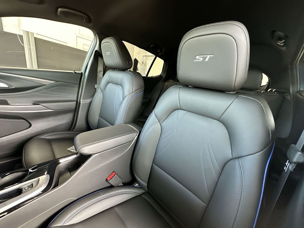 Thumbnail: 2026 Buick Envista - 10