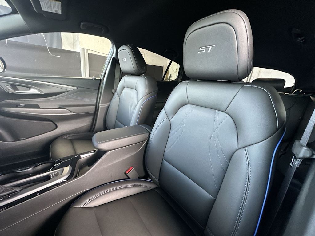 Thumbnail: 2026 Buick Envista - 10