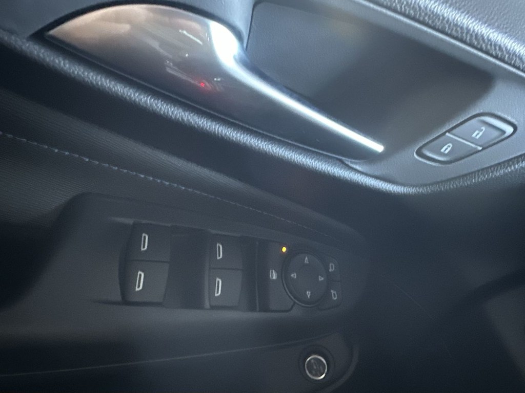 Thumbnail: 2026 Buick Envista - 23