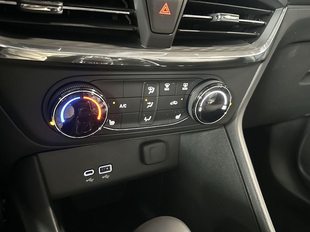 Thumbnail: 2026 Buick Encore GX - 25