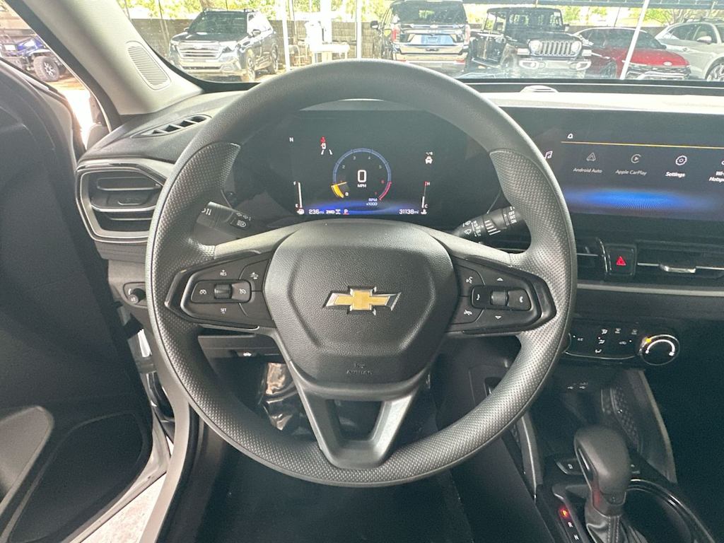 Thumbnail: 2025 Chevrolet TrailBlazer - 10