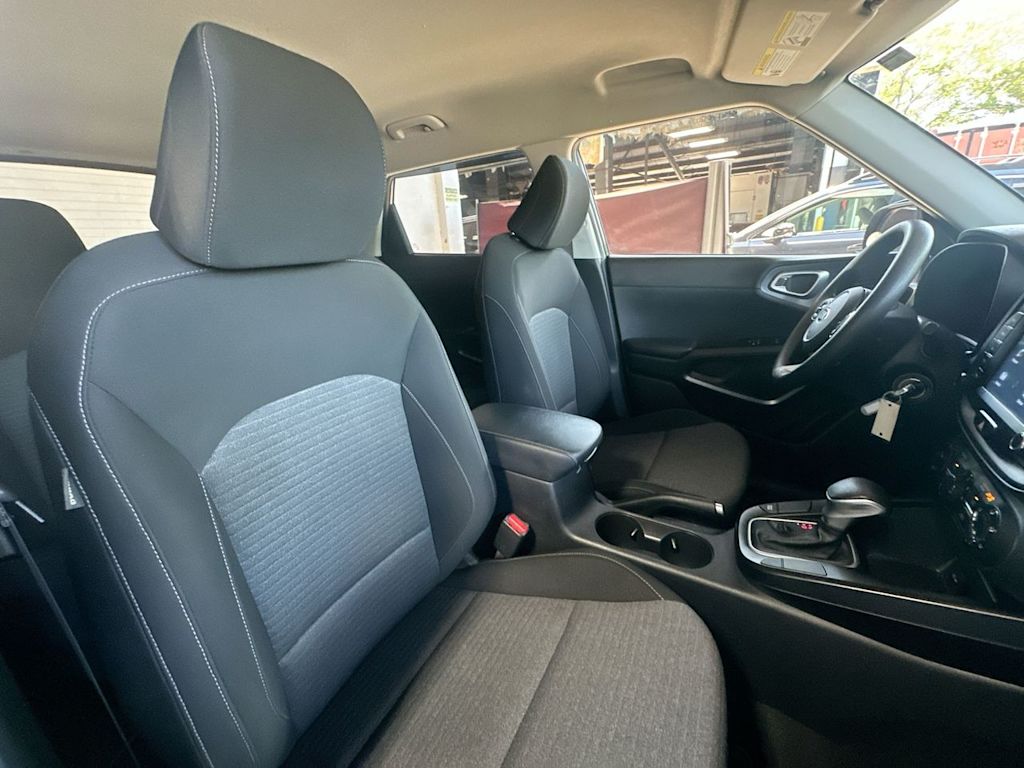 Thumbnail: 2020 Kia Soul - 12