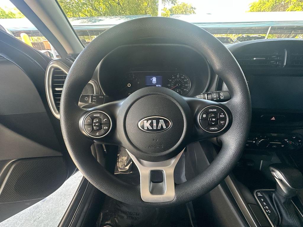 Thumbnail: 2020 Kia Soul - 10