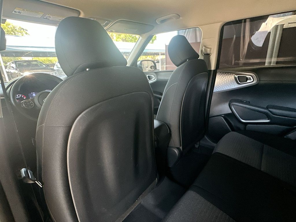 Thumbnail: 2020 Kia Soul - 28