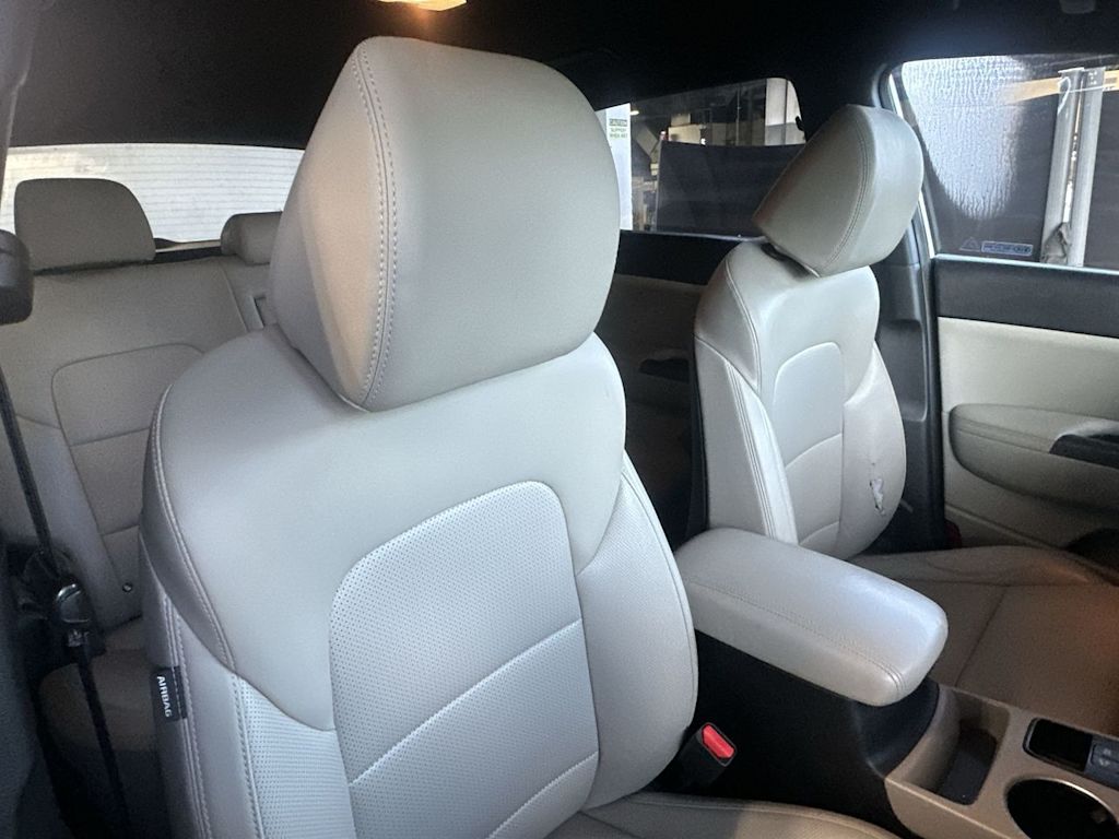 Thumbnail: 2020 Kia Sportage - 10