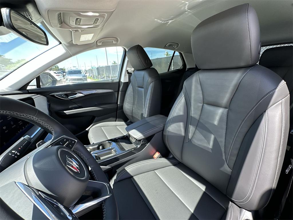 Thumbnail: 2025 Buick Envision - 11