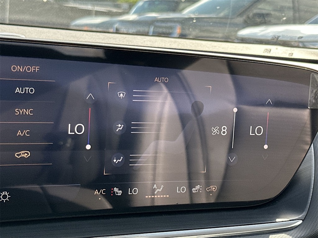 Thumbnail: 2025 Buick Envision - 26