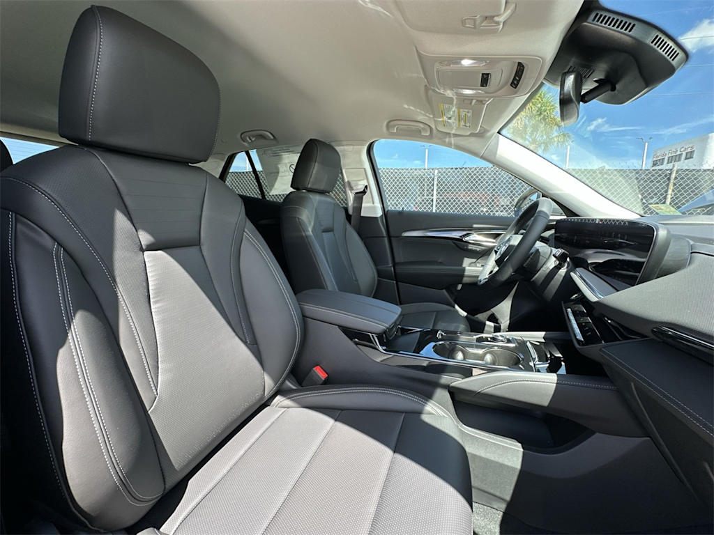 Thumbnail: 2025 Buick Envision - 12