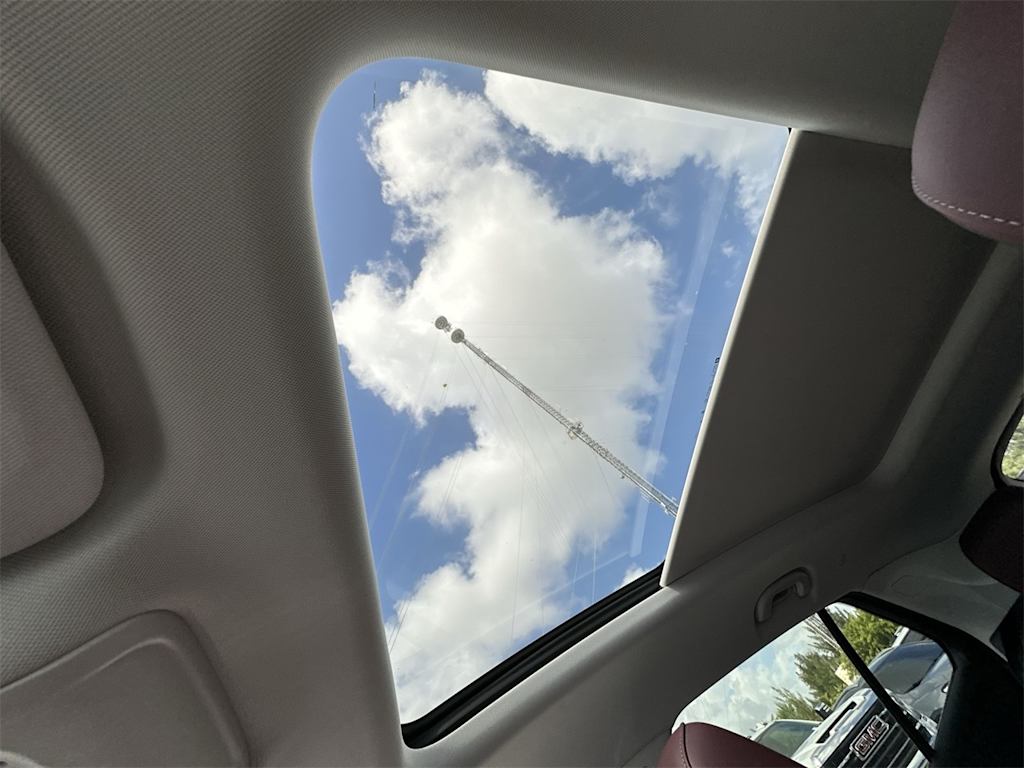 Thumbnail: 2025 Buick Envision - 24