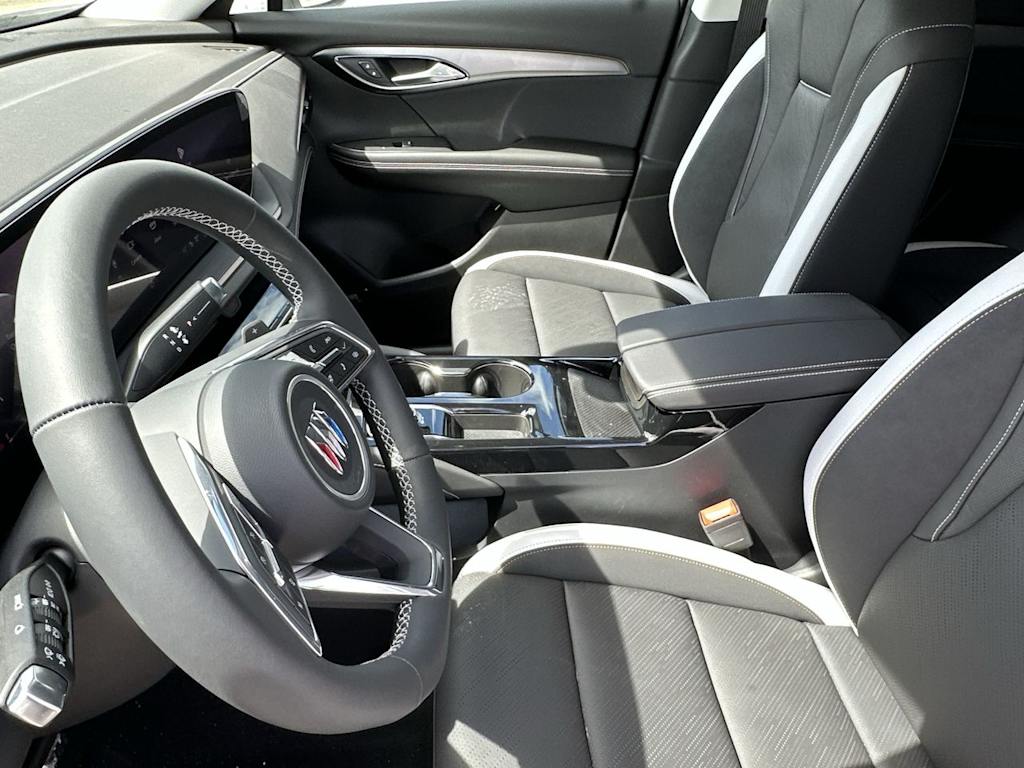 Thumbnail: 2025 Buick Envision - 13