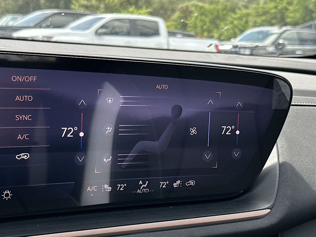 Thumbnail: 2025 Buick Envision - 19