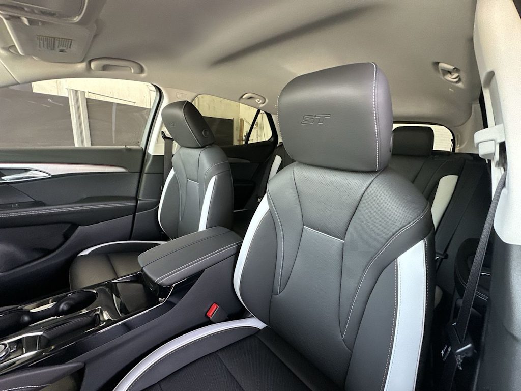 Thumbnail: 2026 Buick Envision - 10