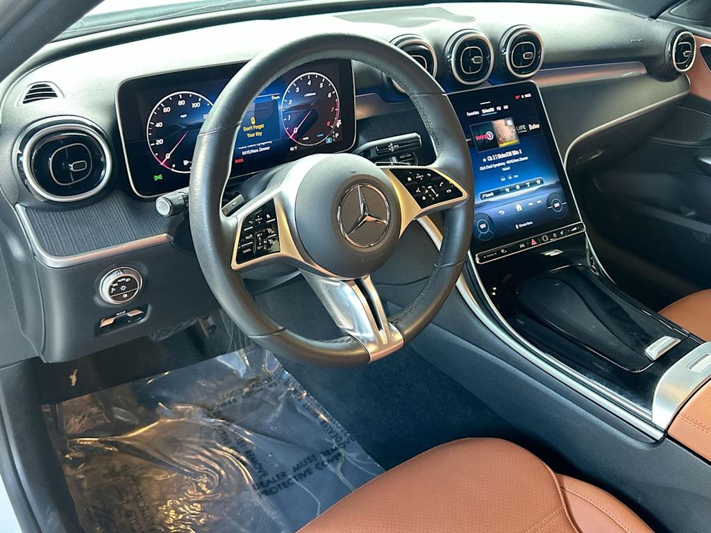 Thumbnail: 2025 Mercedes-Benz C-Class - 2