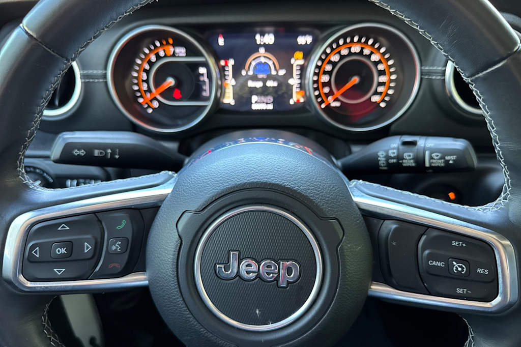 Thumbnail: 2018 Jeep Wrangler - 15