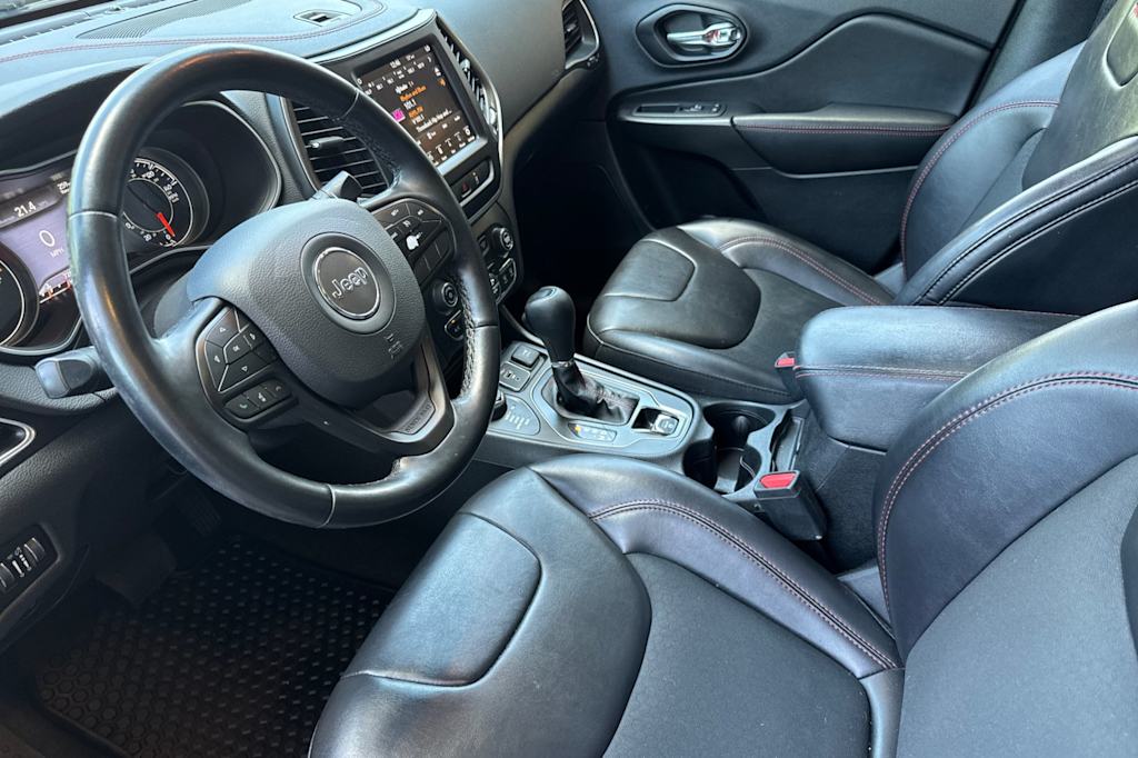 Thumbnail: 2021 Jeep Cherokee - 10