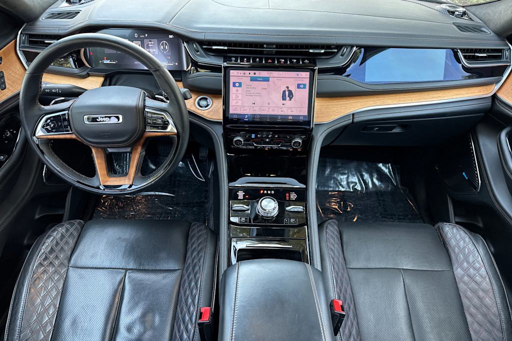 Thumbnail: 2023 Jeep Grand Cherokee L - 2
