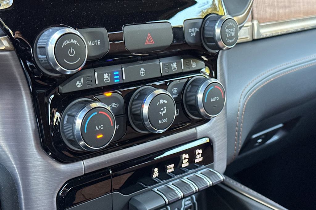 Thumbnail: 2022 RAM 1500 - 23