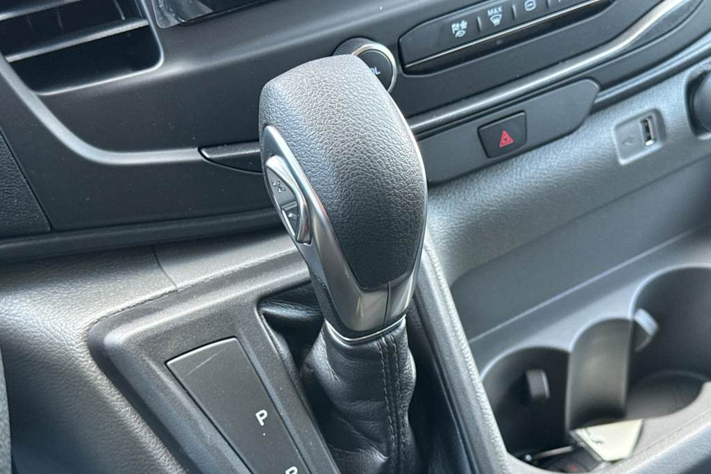 Thumbnail: 2025 Ford Transit Series - 14