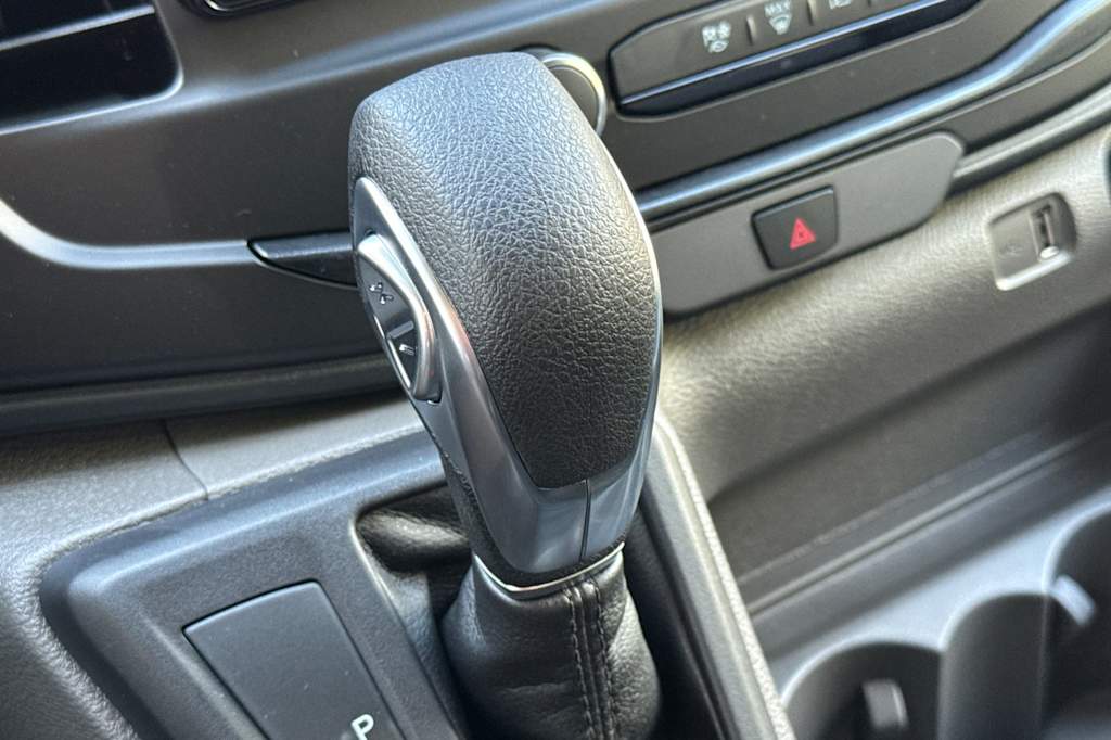 Thumbnail: 2025 Ford Transit Series - 15