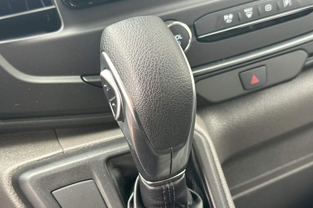 Thumbnail: 2026 Ford Transit Series - 16