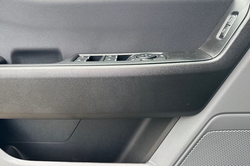 Thumbnail: 2026 Ford F-250 - 6