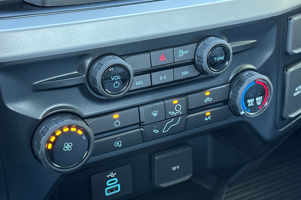 Thumbnail: 2026 Ford F-250 - 21