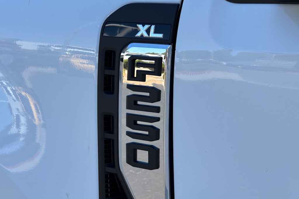 Thumbnail: 2026 Ford F-250 - 24