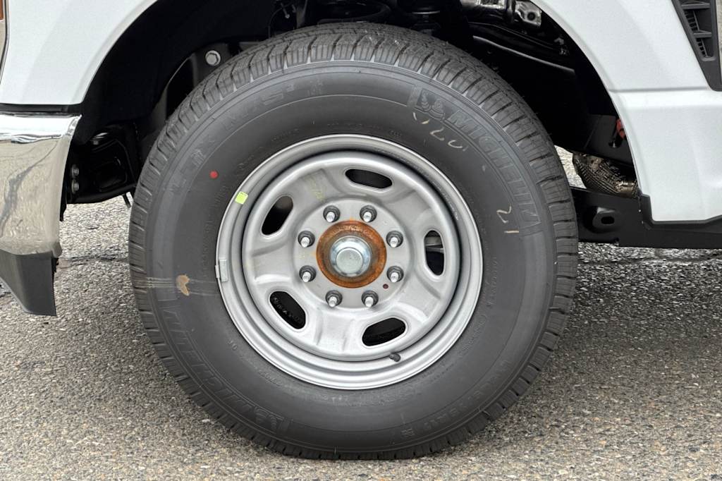 Thumbnail: 2026 Ford F-250 - 5