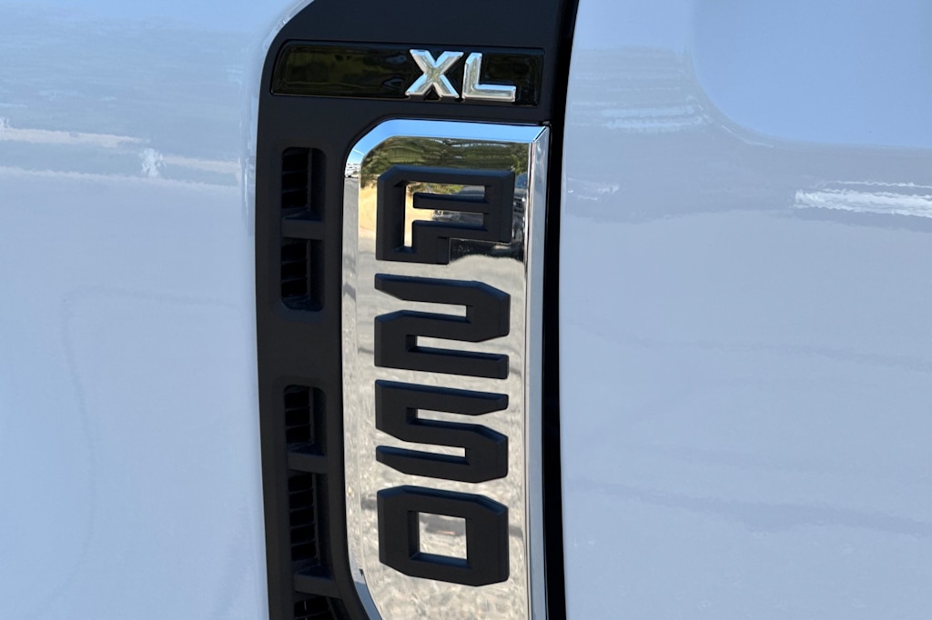 Thumbnail: 2026 Ford F-250 - 12