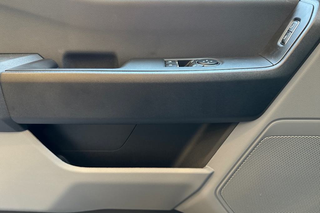 Thumbnail: 2026 Ford F-250 - 17