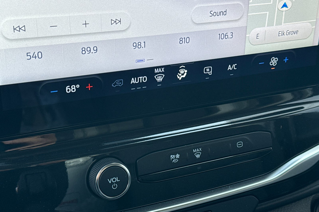 Thumbnail: 2024 Ford Transit Series - 4