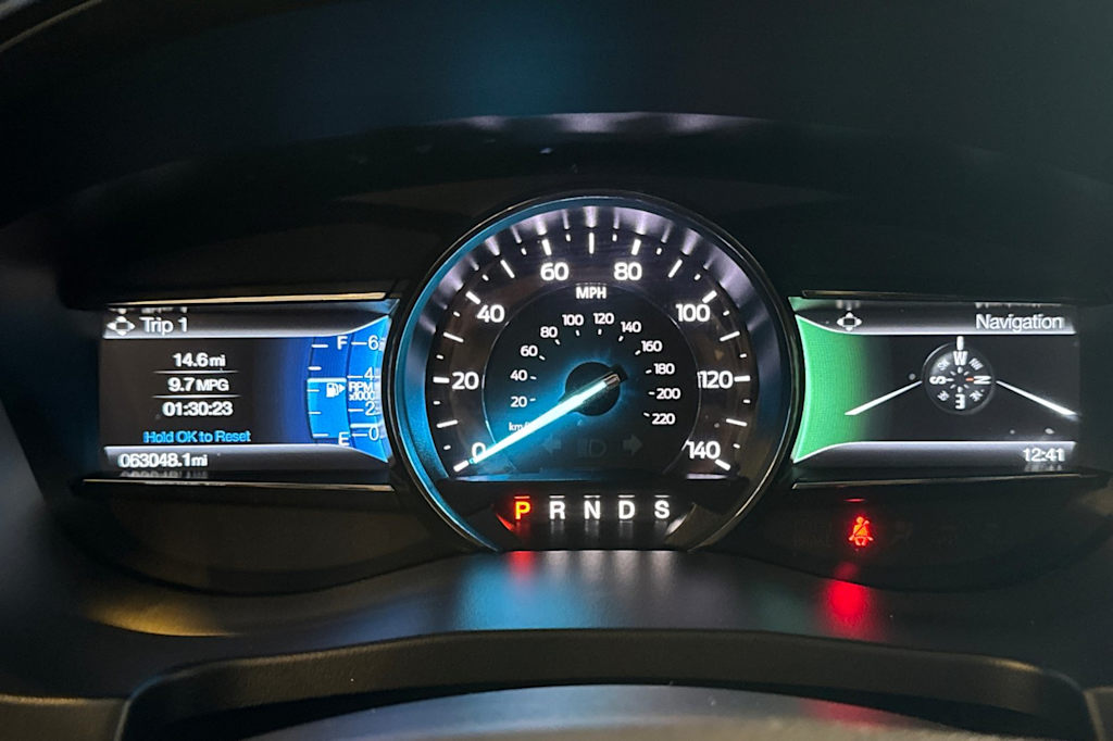 Thumbnail: 2019 Ford Explorer - 15