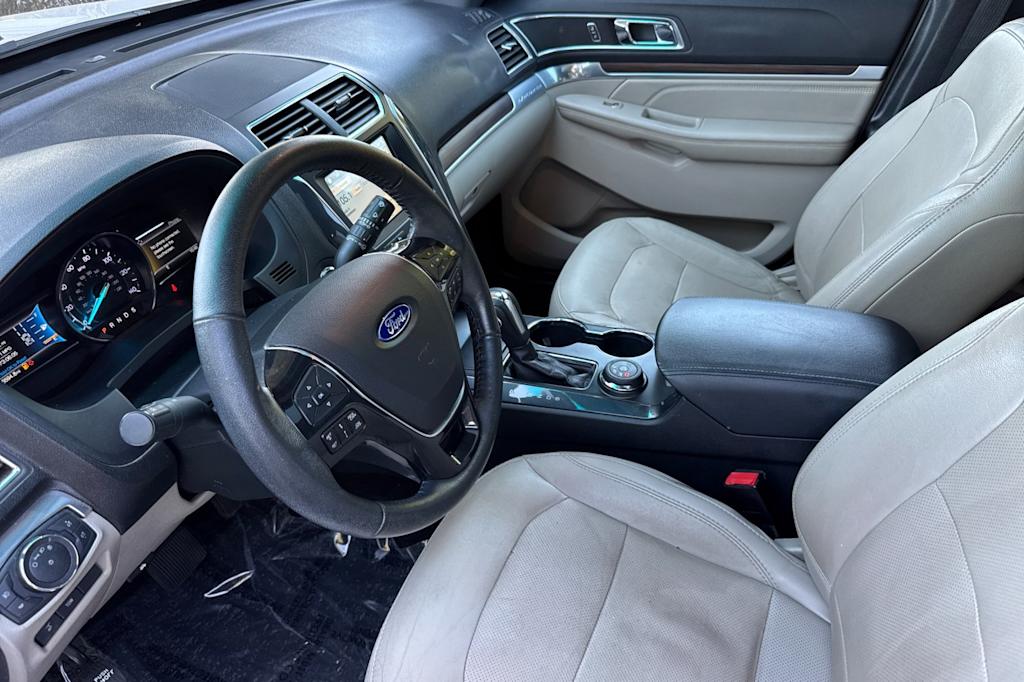 Thumbnail: 2018 Ford Explorer - 10