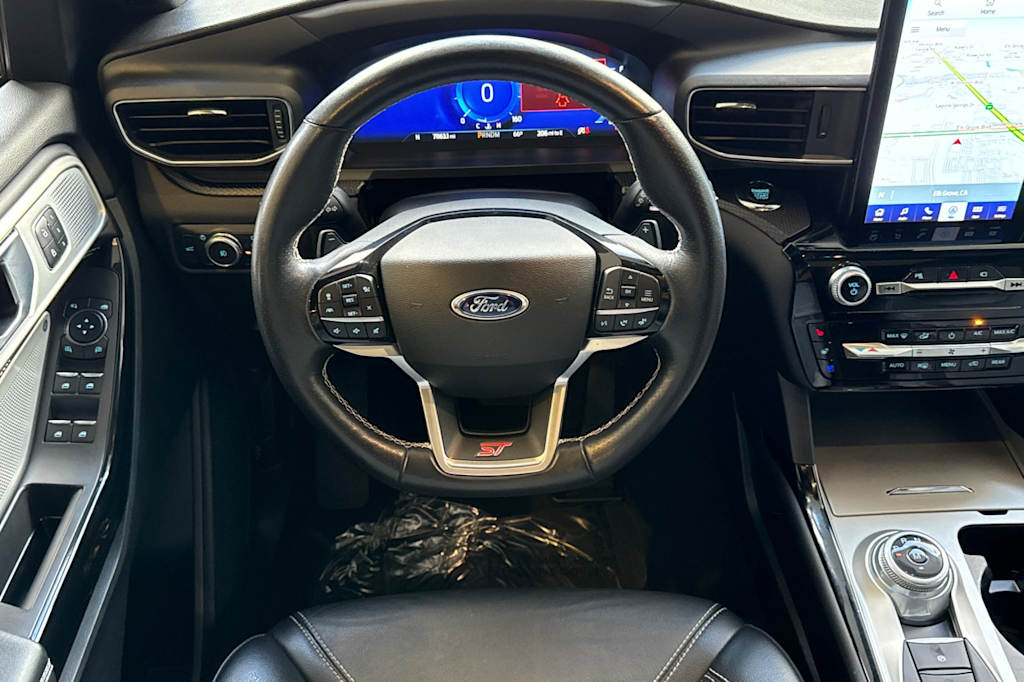 Thumbnail: 2022 Ford Explorer - 11