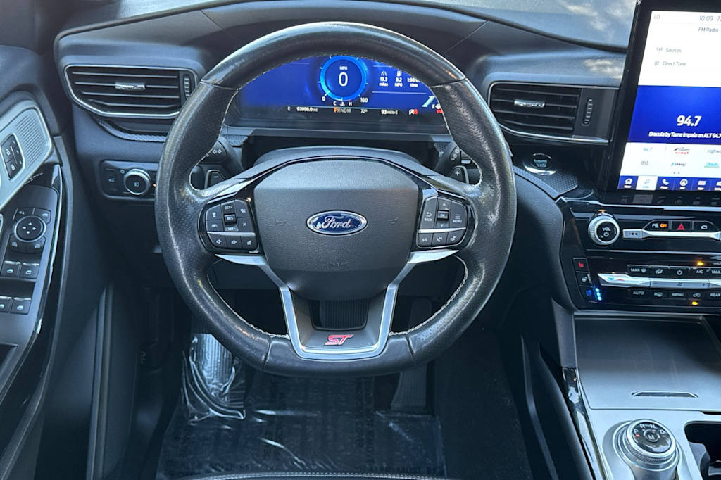 Thumbnail: 2022 Ford Explorer - 9