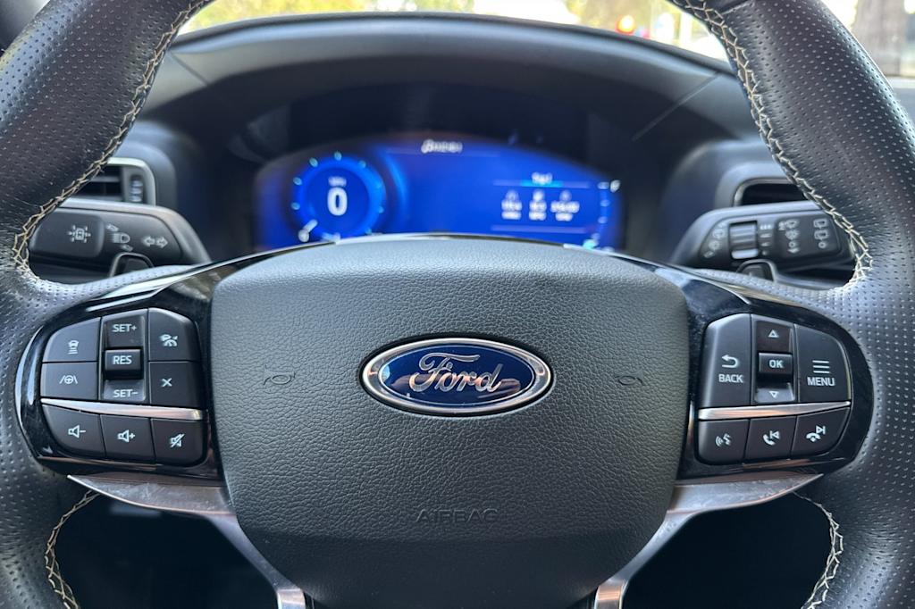 Thumbnail: 2021 Ford Explorer - 27