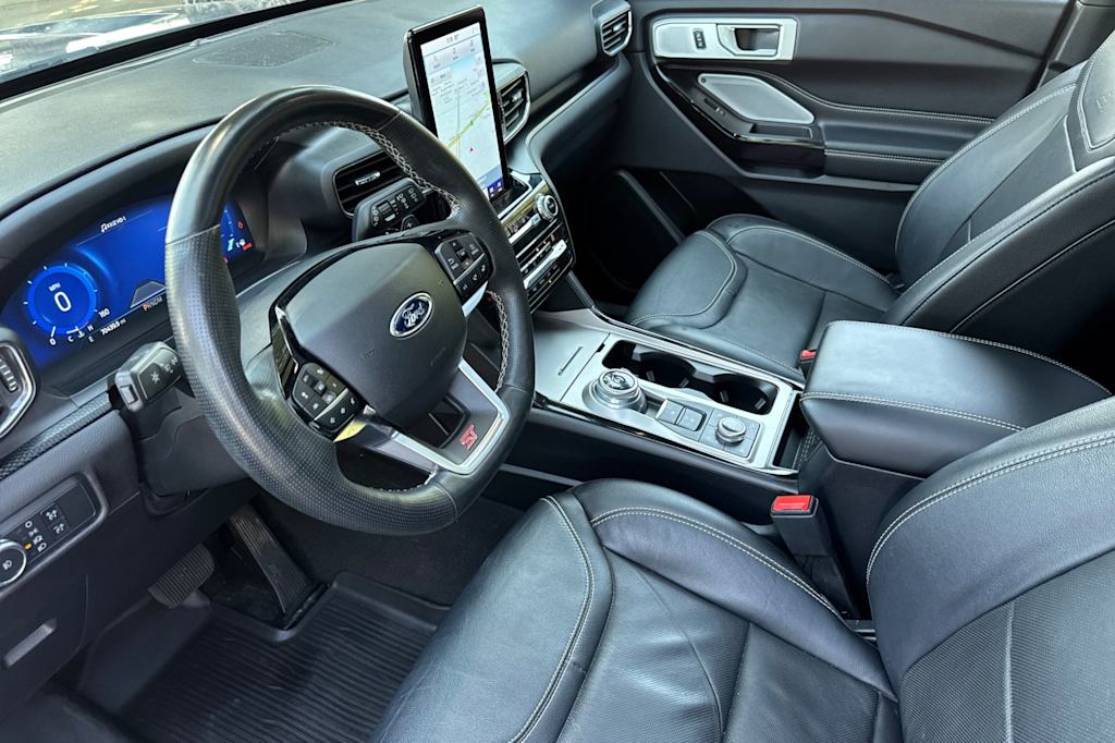 Thumbnail: 2021 Ford Explorer - 9