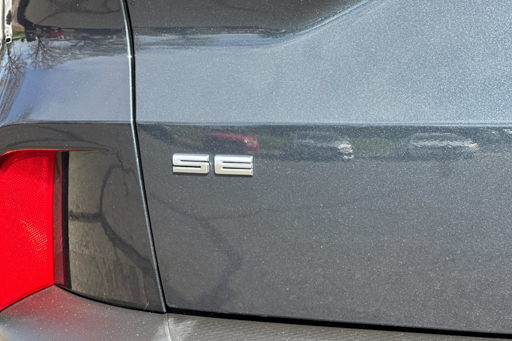 Thumbnail: 2022 Ford Escape - 7