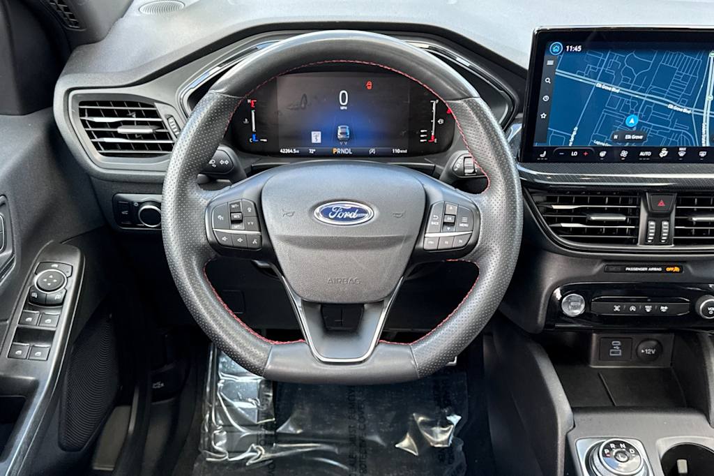 Thumbnail: 2023 Ford Escape - 9