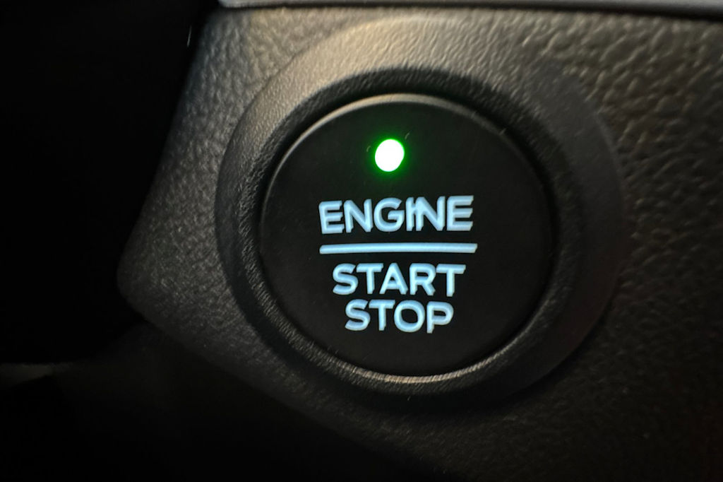 2022 Ford Escape SE 25